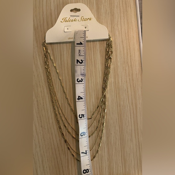 NWT Gold Layered 5 Chain Necklace - Picture 3 of 5